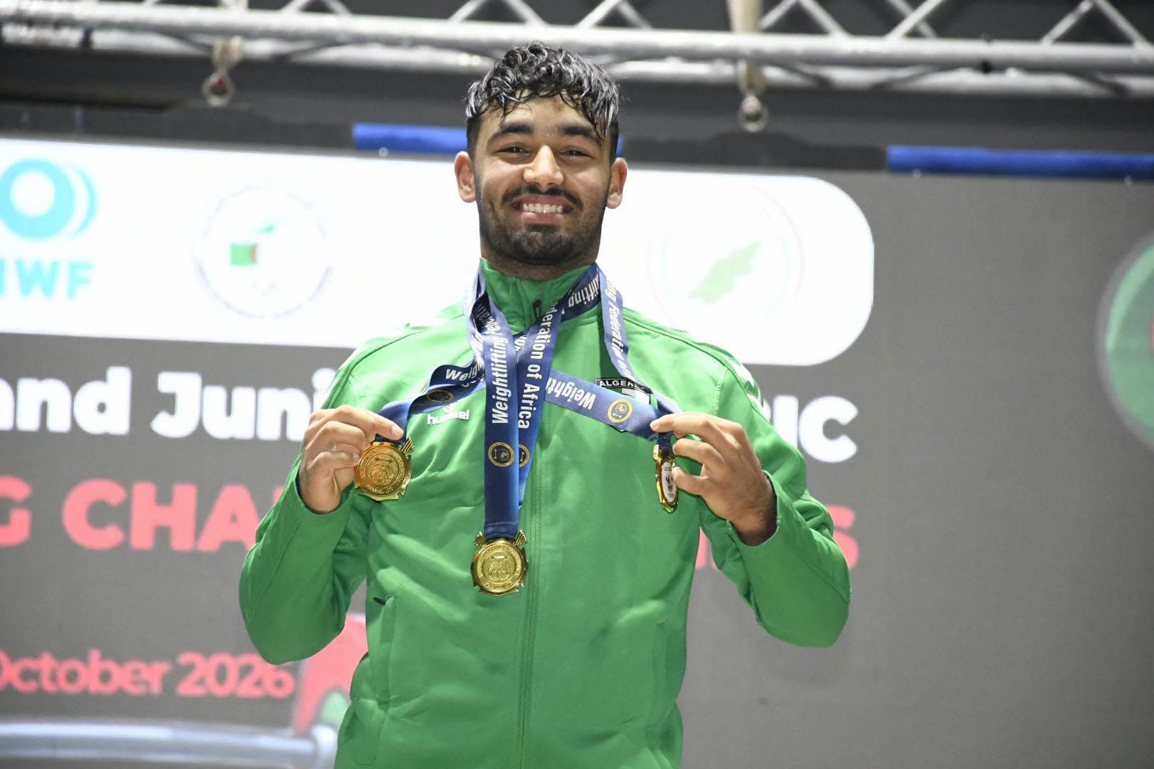 الجزائري محمد نجيب يتوج بست ذهبيات وبرونزية