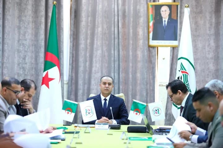 المكتب الفدرالي يصادق على مشروع نظام المنافسة