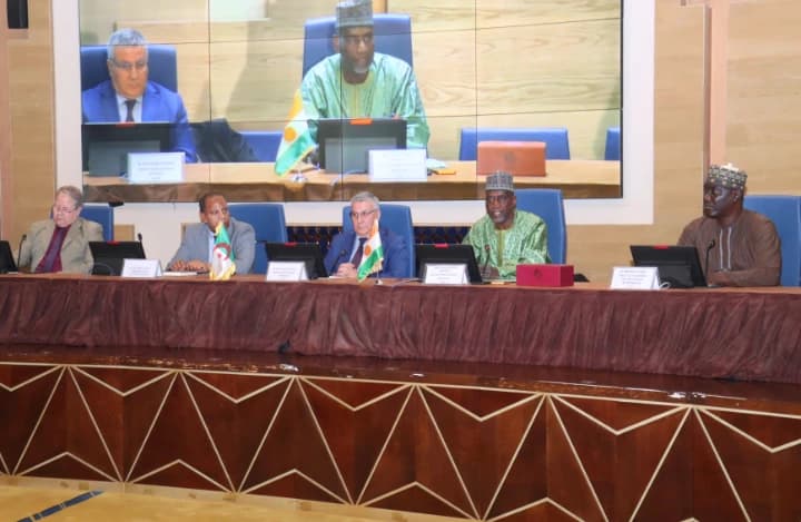 افتتاح اجتماع اللجنة المشتركة للتعاون على مستوى الخبراء بنيامي