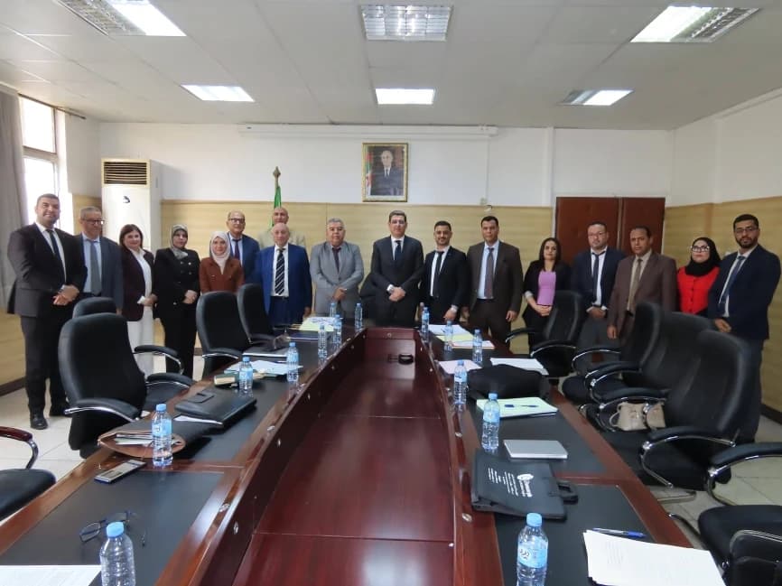 وزير الصحة يستقبل ممثلين عن الاتحاد الوطني لمؤسسات النقل الصحي والجمعية الجزائرية للمانجمنت وإدارة الصحة
