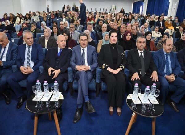 مولوجي تشرف على افتتاح الورشات التكوينية حول البرنامج البيداغوجي الجديد