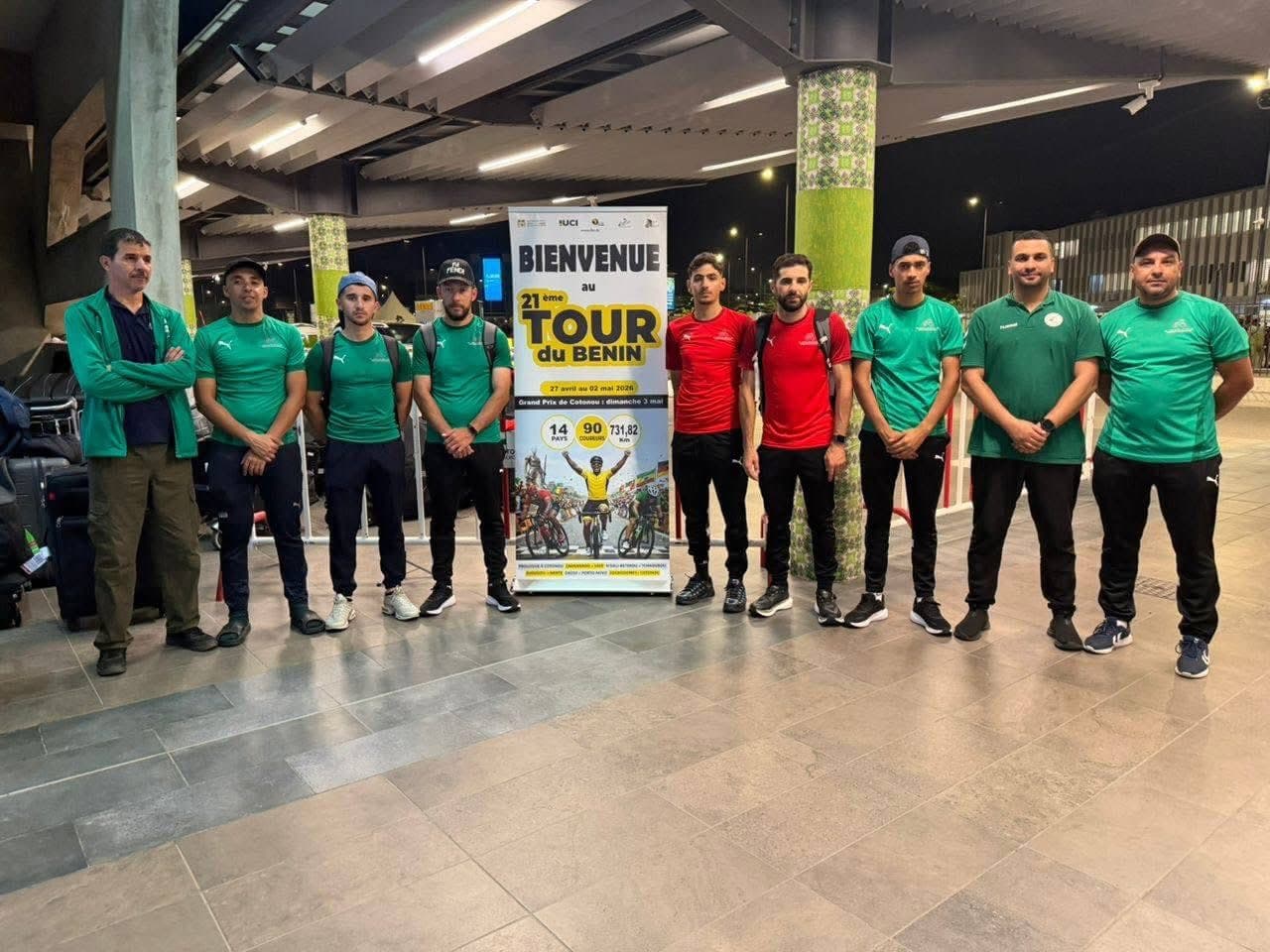  الجزائر حاضرة بستة دراجين