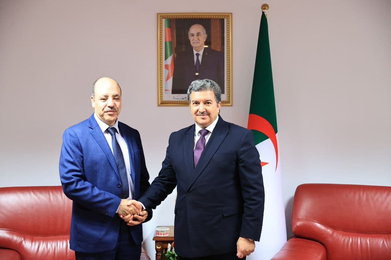 وزير الاتصال يستقبل عددا من مديري المدارس الوطنية والكليات ذات الصلة بمجال الإعلام والاتصال