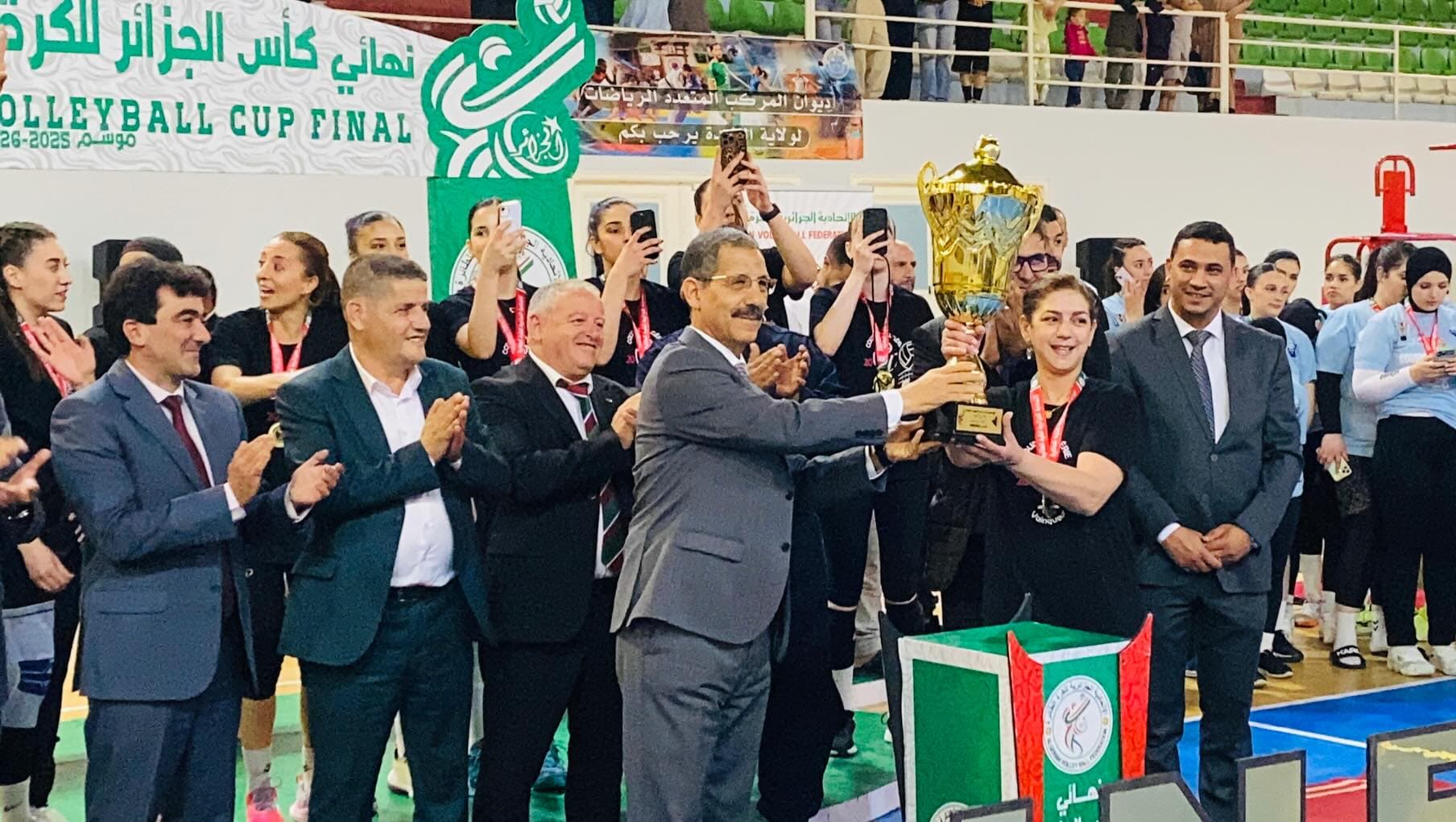 ناصرية بجاية تفوز على نجم الشلف (3-0) وتحقق الثنائية للموسم الثاني على التوالي 