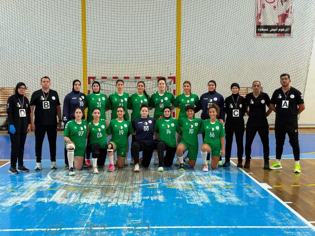 كرة اليد / تحضيرات: المنتخب الجزائري للسيدات في تربص بتيبازة