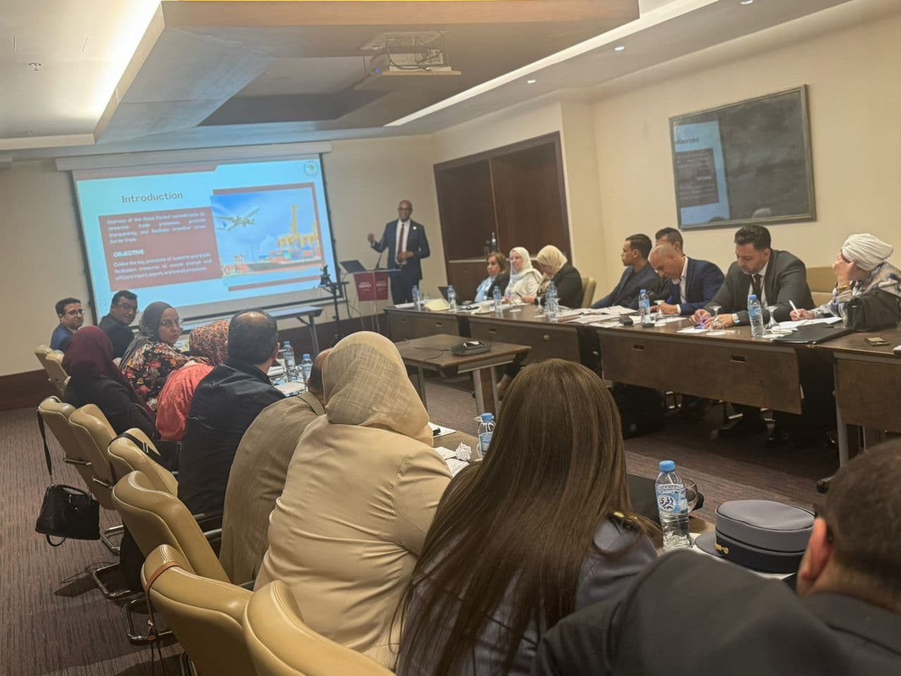 ورشة تكوينية بالجزائر العاصمة حول إجراءات تيسير التجارة 