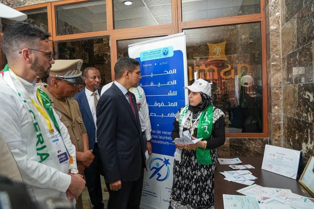 وفد شبابي جزائري يشارك بنواكشوط في فعاليات المخيم الوطني للشباب المتفوقين والمبدعين 