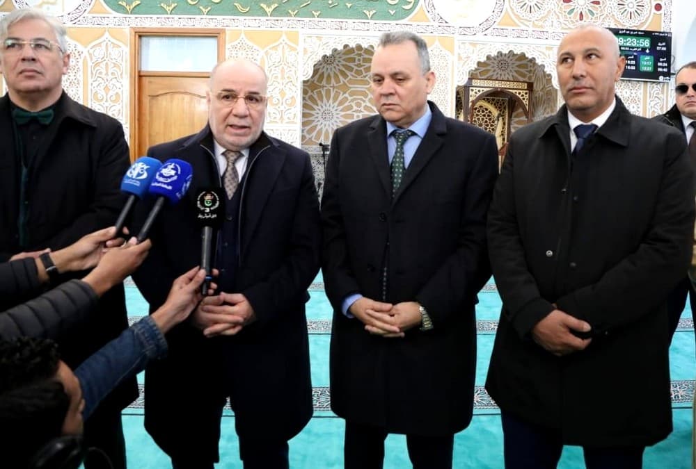 بلمهدي يبرز من وهران الدور التوعوي للمساجد خلال شهر رمضان