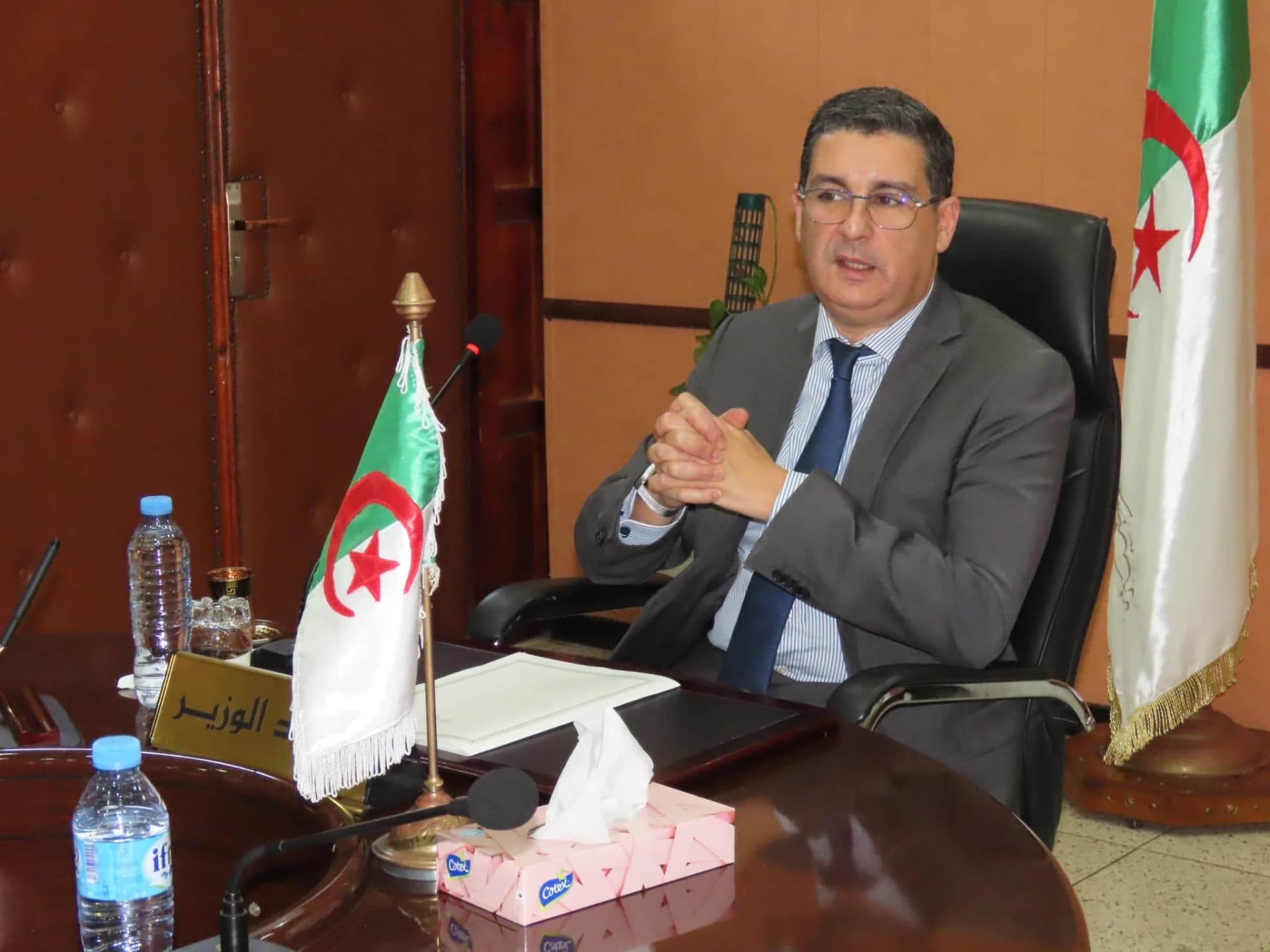 وزير الصحة يستقبل أعضاء الفيدرالية الوطنية لعمال الصحة