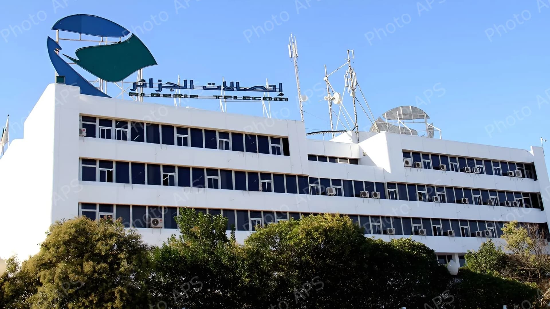 عودة الوضع إلى طبيعته بعد الانتهاء من إصلاح شبكة الألياف البصرية بالشراقة