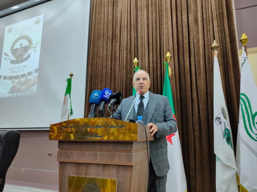 تأكيد على أهمية تكثيف الجهود والمبادرات لتحسين الظروف الاجتماعية للعمال