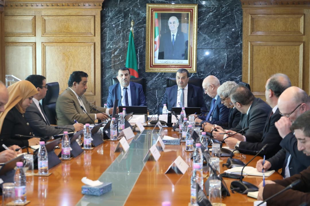 اجتماع وزاري مشترك لضمان أمن التموين بالمياه خلال الصائفة المقبلة 