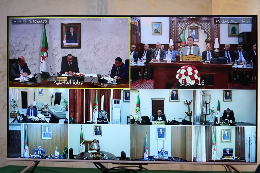 سعيود يترأس اجتماعا للجنة الوطنية لتحضير ومتابعة سير موسم اصطياف 2026