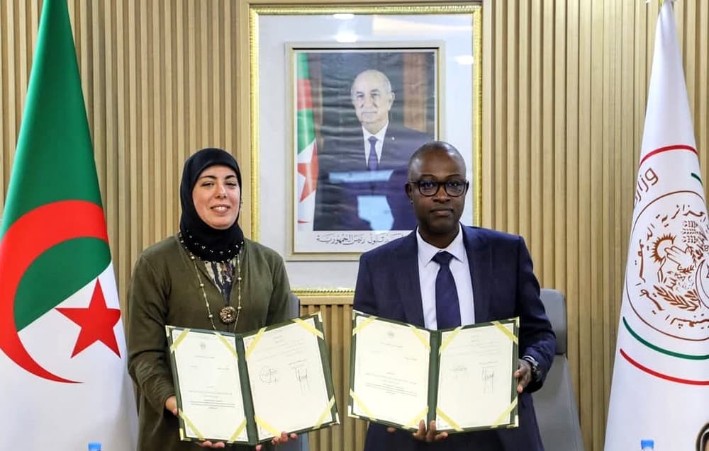 التوقيع على اتفاقية تعاون بين المحافظة السامية للرقمنة و وزارة الشباب