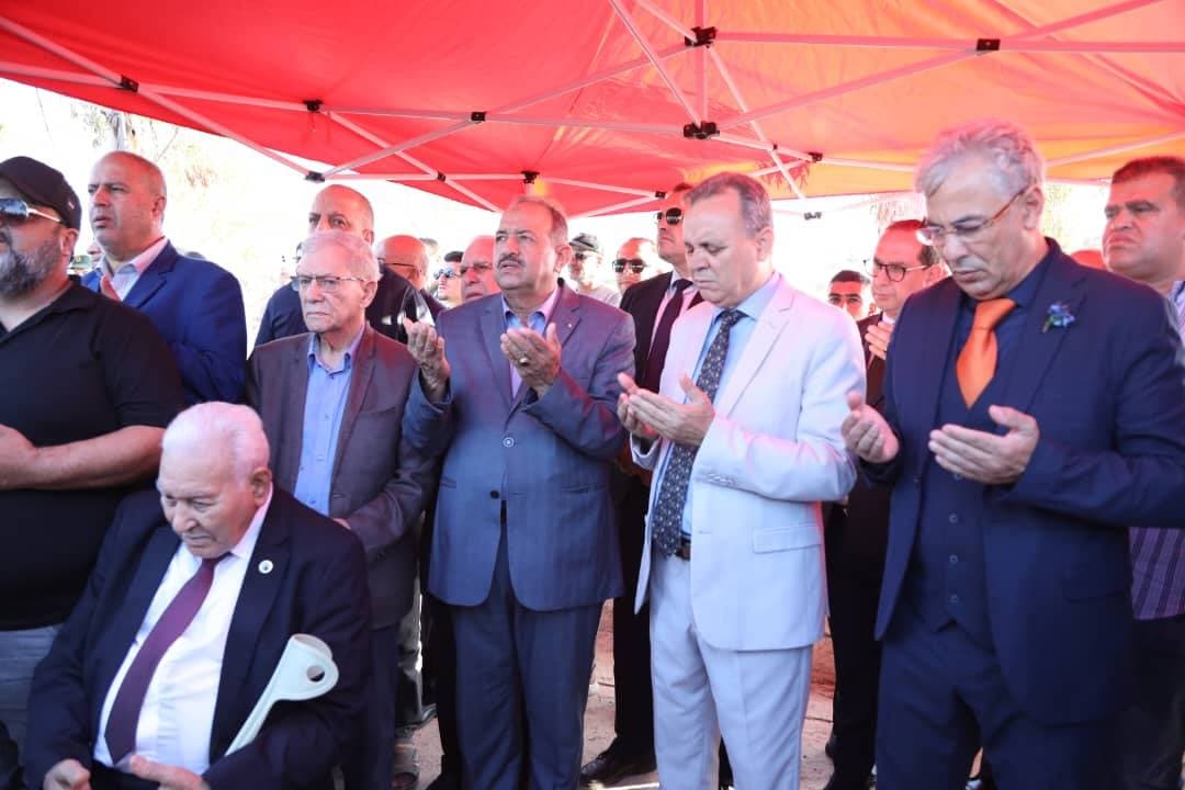 جثمان وزير المجاهدين الأسبق الطيب زيتوني يوارى الثرى بمقبرة عين البيضاء بوهران