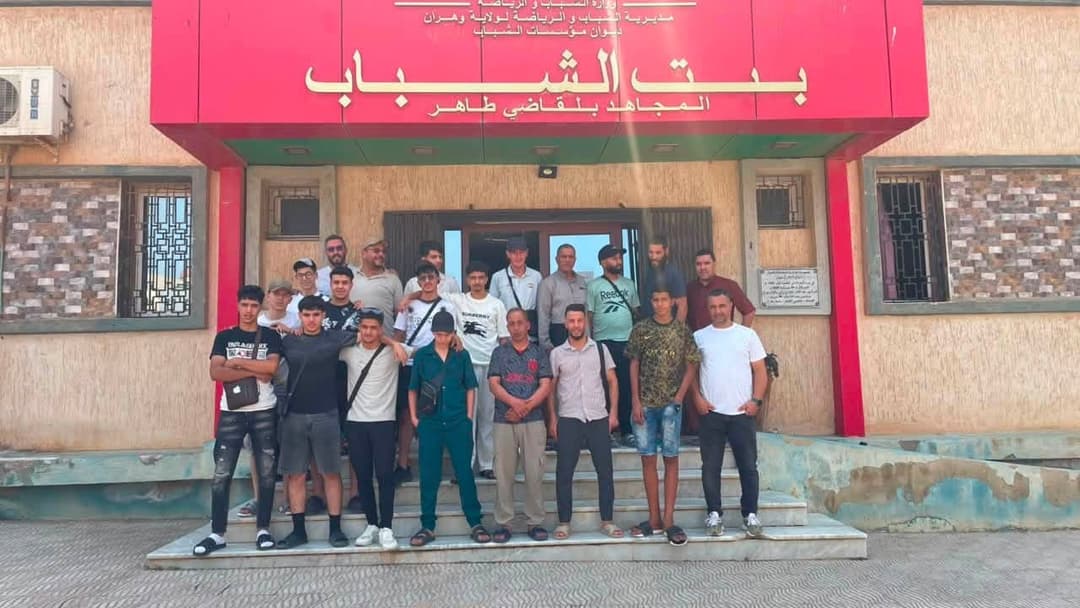  وفد شباني من ولاية باتنة في زيارة إلى وهران