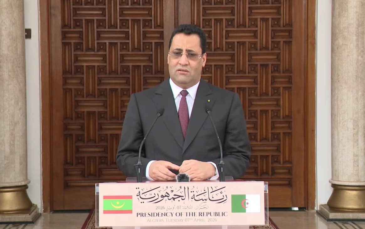 "نحمل رسالة من السيد الرئيس عبد المجيد تبون للشعب  الموريتاني باستمرار الجزائر في وقوفها مع موريتانيا" 
