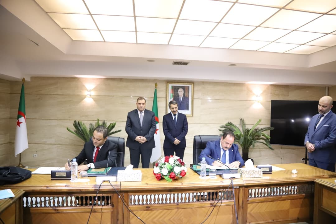 توقيع اتفاقية تعاون وتبادل البيانات والمعلومات بين الديوان المركزي لقمع الفساد والمديرية العامة للأملاك الوطنية