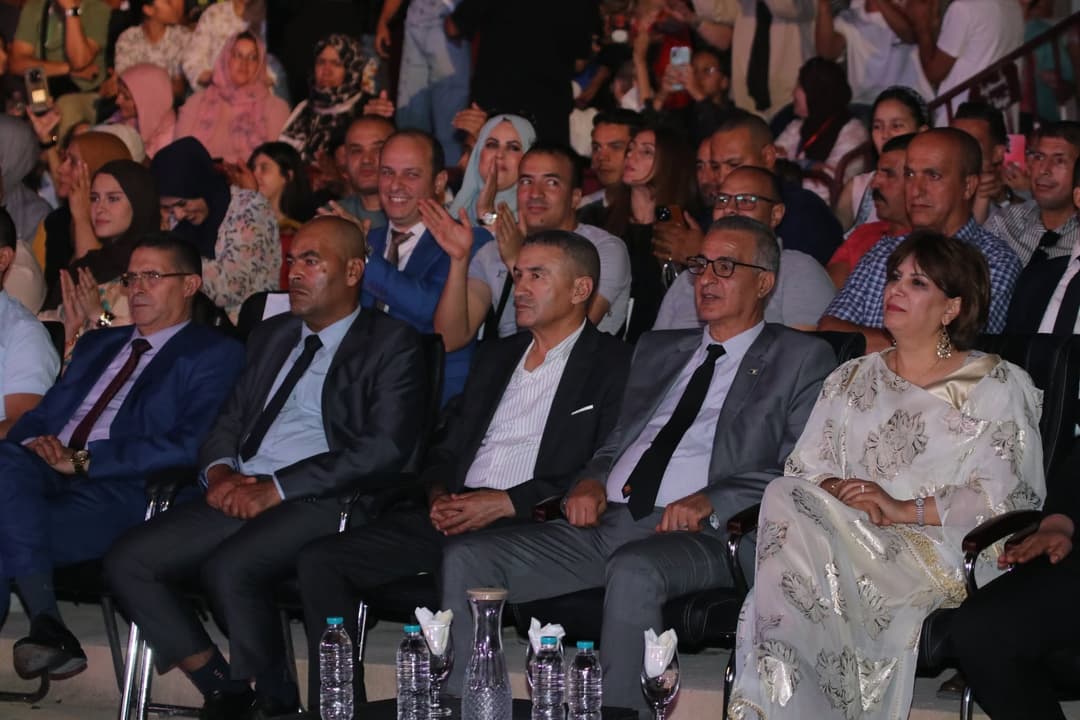 واج