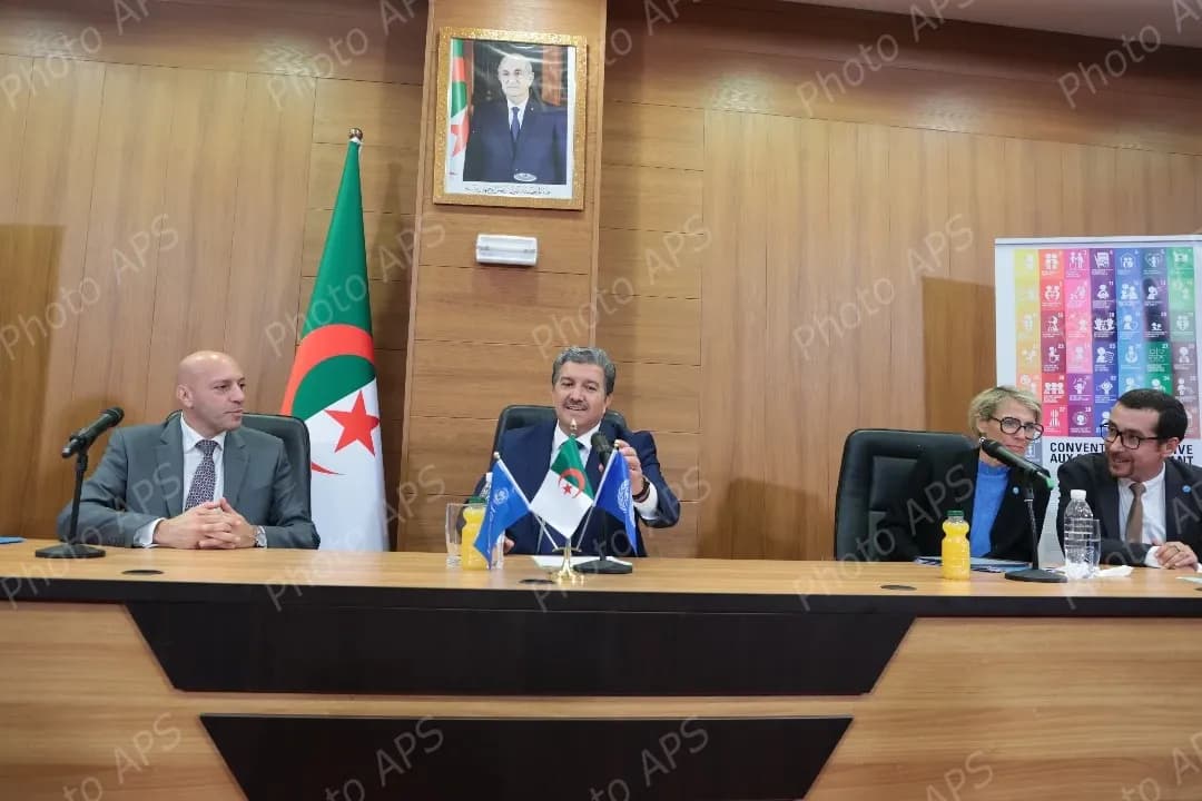 وزير الاتصال