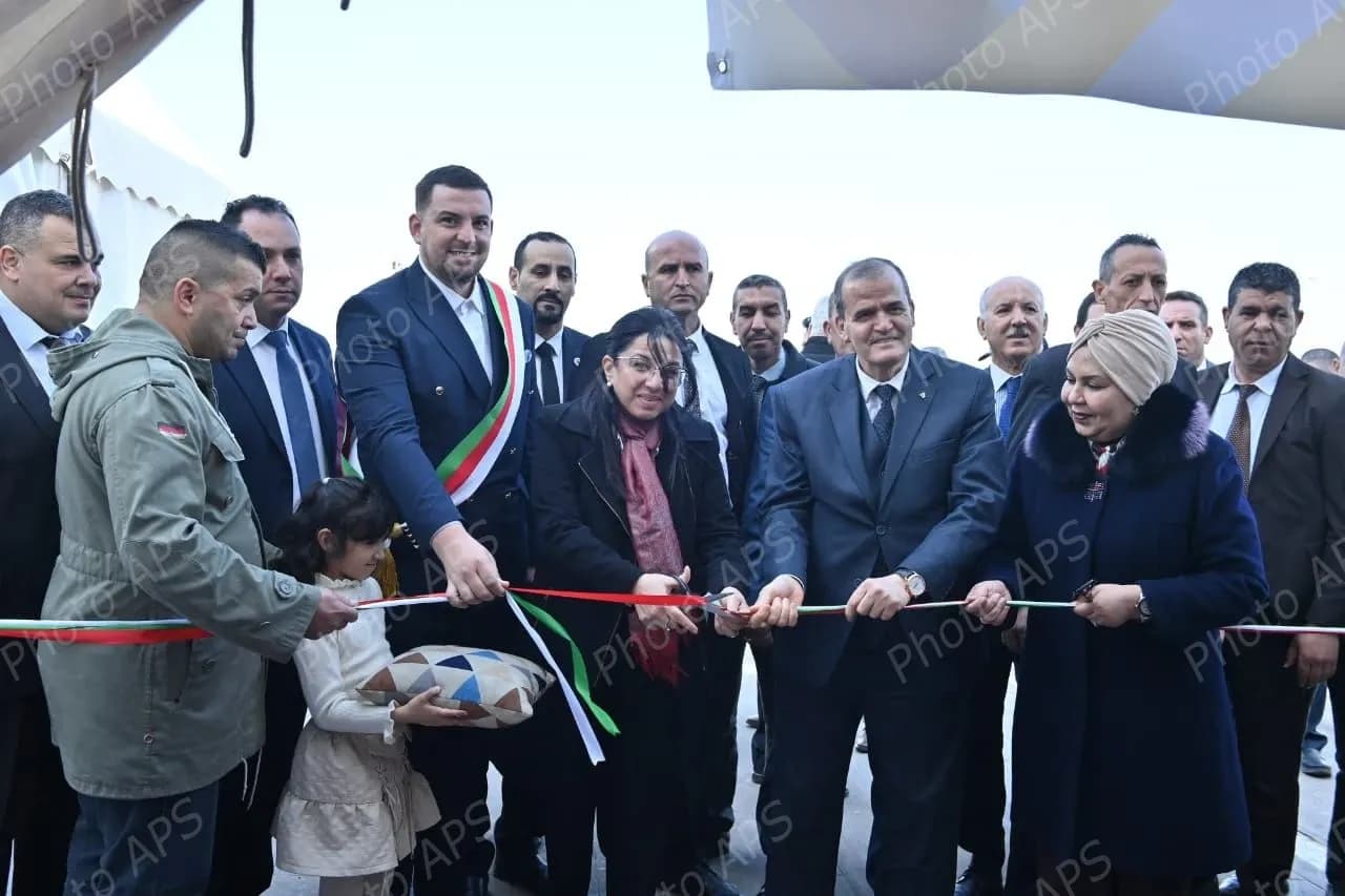 السيد رزيق يشيد بجودة الإنتاج الوطني لمستلزمات صناعة الحلويات