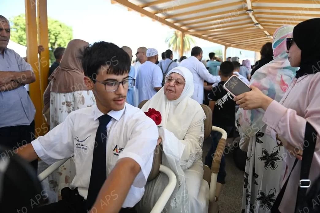 وصول أول وفد من الحجاج الجزائريين لأرض الوطن 