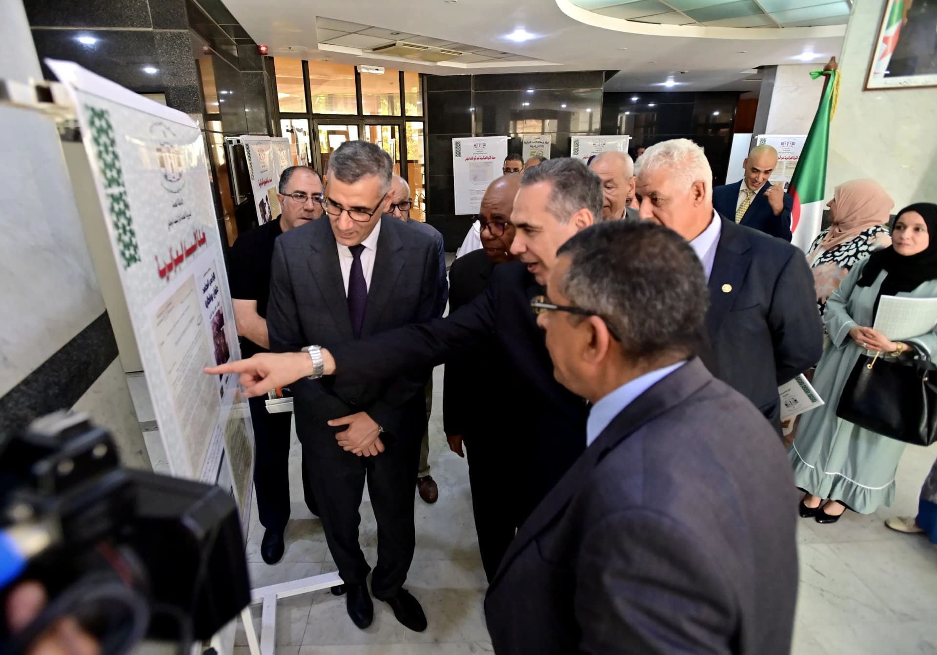 منتدى الذاكرة لوكالة  الأنباء الجزائرية, تحت عنوان "دور الإعلام والأرشيف في خدمة وتعزيز  الذاكرة الوطنية"