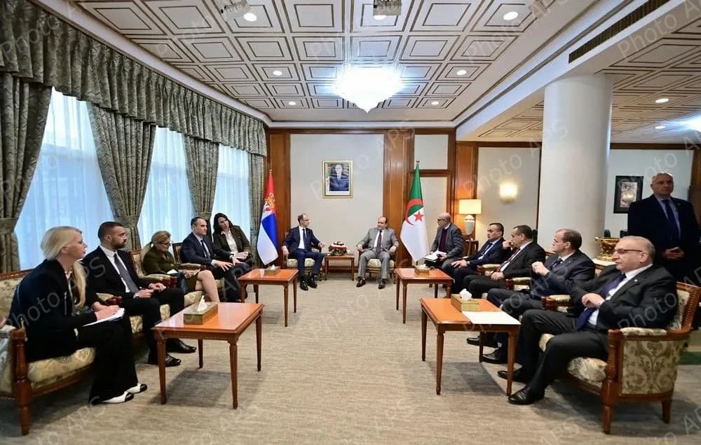 غريب يستقبل رئيس وزراء جمهورية صربيا