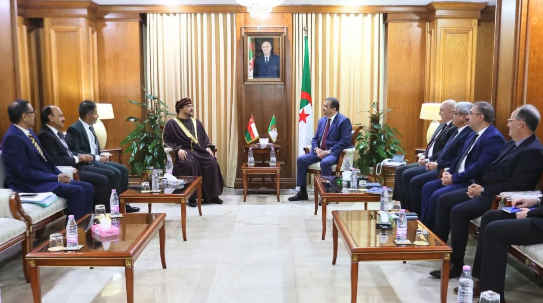 السيد عرقاب يستقبل وفدا عن مجموعة سهيل بهوان القابضة العمانية