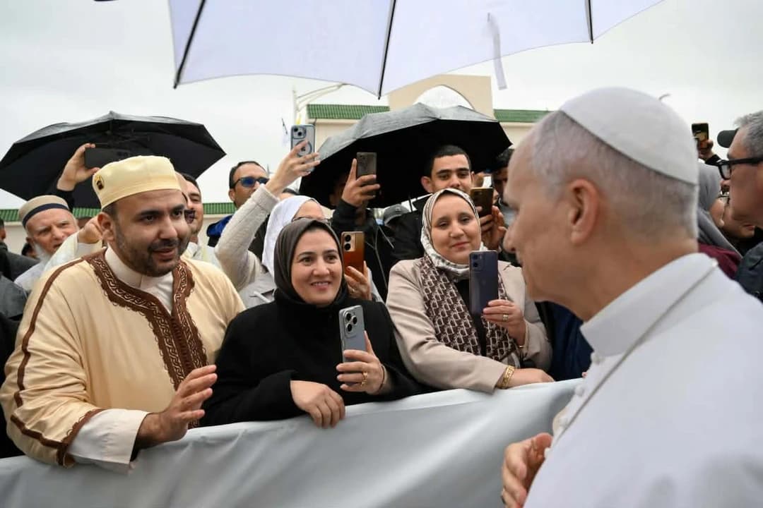 البابا ليون الرابع عشر يصل إلى عنابة