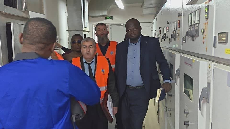 فريق تقني لسونلغاز يجري بنيامي لقاءات ومعاينات تحضيرا لإطلاق مشروع محطة إنتاج الكهرباء