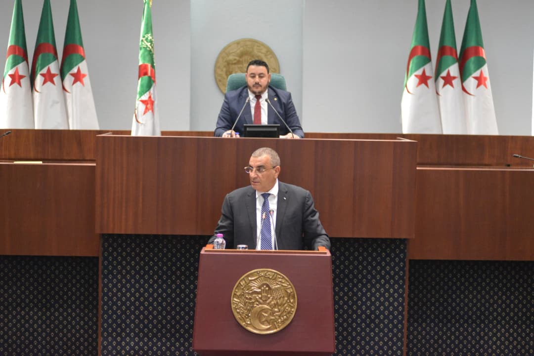 وزير الأشغال العمومية والمنشآت القاعدية عبد القادر جلاوي