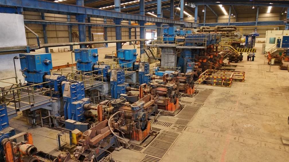 مصنع إنتاج الحديد و الفولاذ بمنطقة ذراع الحاجة بولاية المسيلة