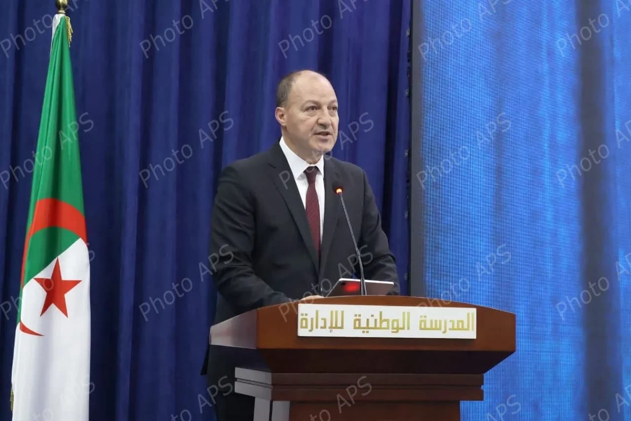 انطلاق أشغال الندوة الوطنية حول الخدمة العامة بالجزائر العاصمة