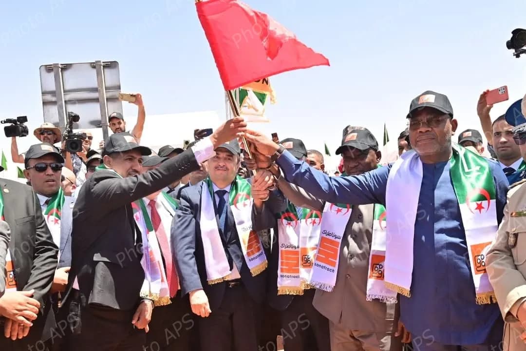 إطلاق أشغال الشطر الجزائري لأنبوب الغاز العابر للصحراء بأدرار