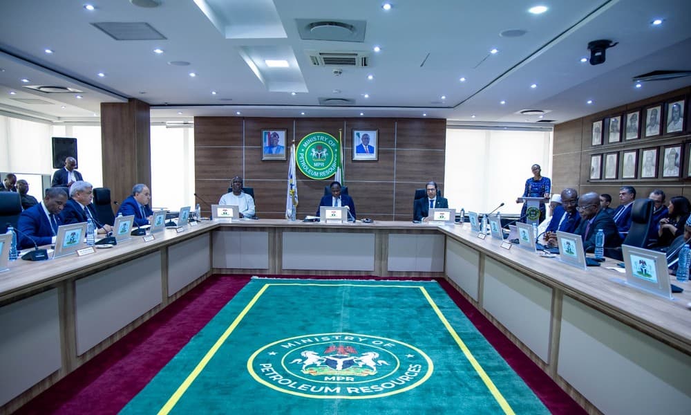 الجزائر تشارك في اجتماع تفعيل بنك الطاقة الإفريقي بأبوجا