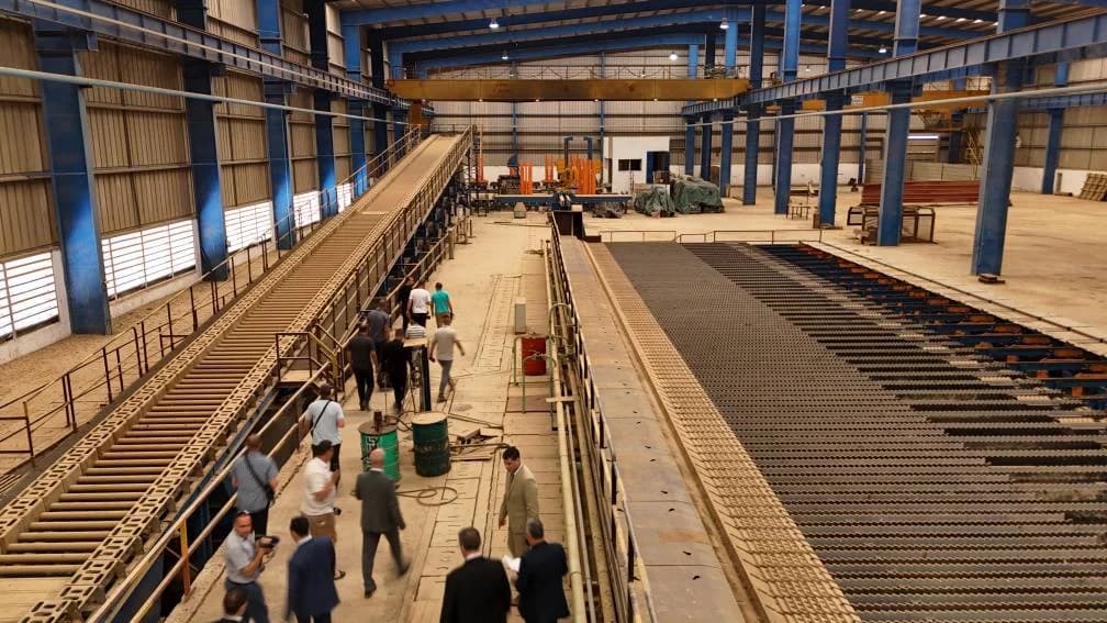 مصنع إنتاج الحديد و الفولاذ بمنطقة ذراع الحاجة بولاية المسيلة