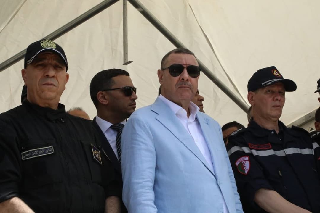 واج