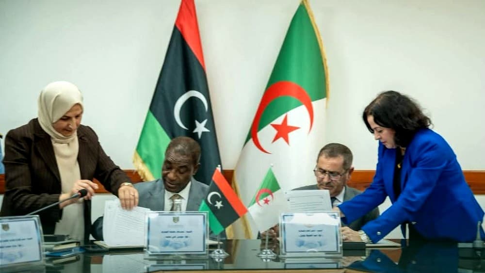 توقيع محضر اتفاق تعاون بين الجمارك الجزائرية والليبية