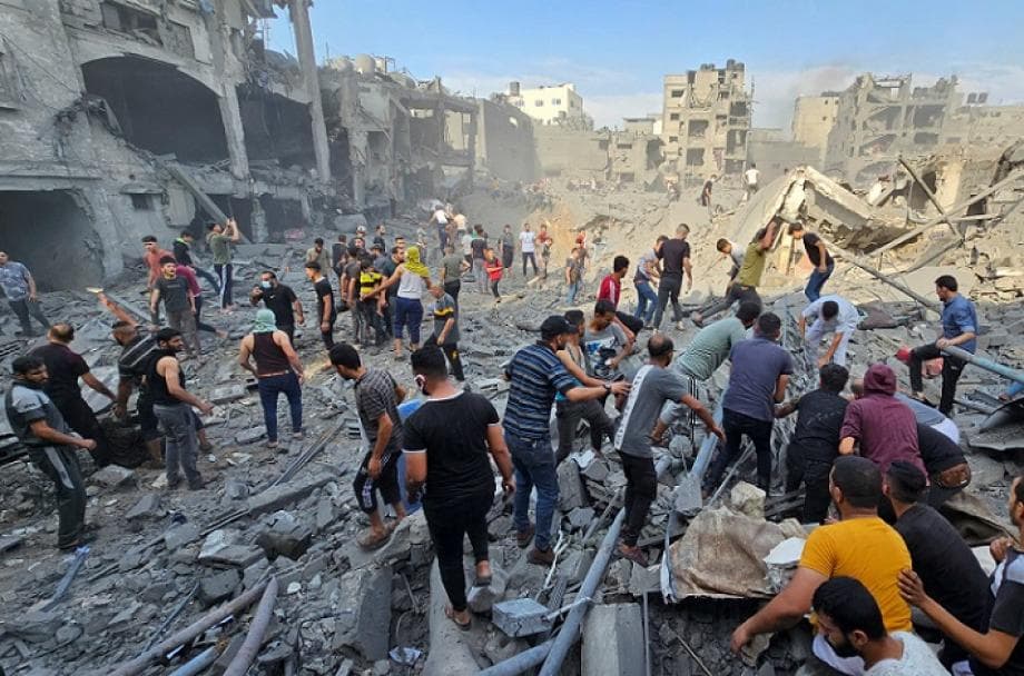 العدوان الصهيوني على غزة : ارتفاع حصيلة الضحايا إلى 71548 شهيدا و 171353 مصابا