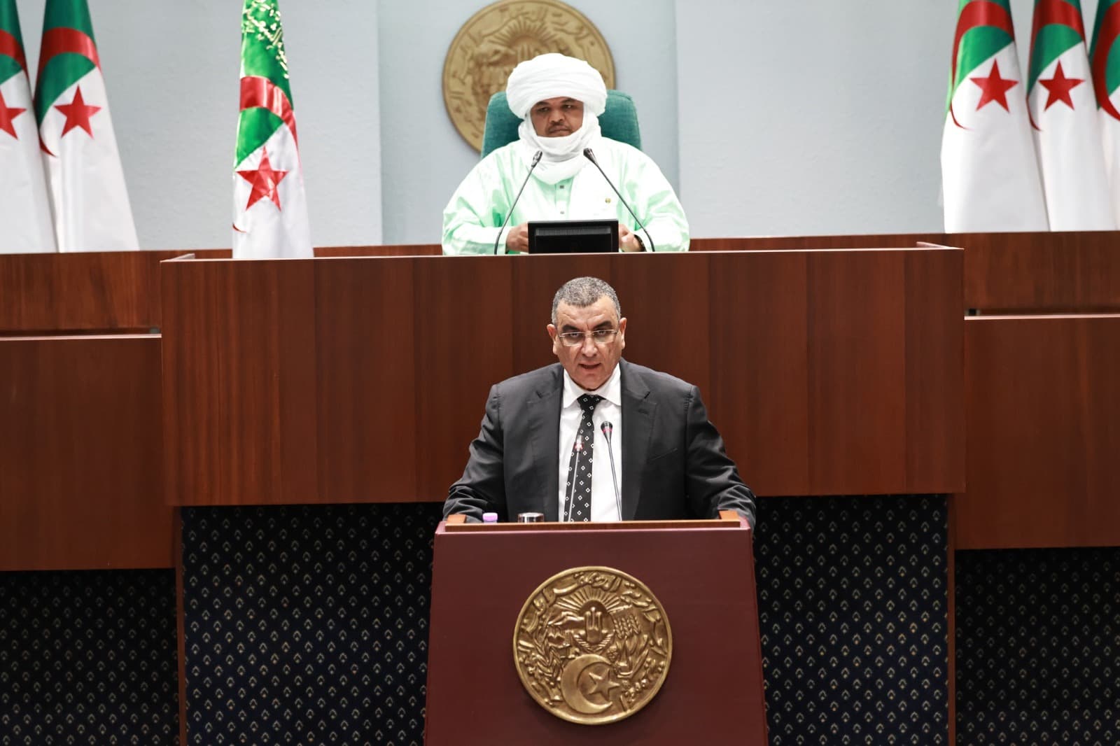 برامج صيانة واسعة لشبكة الطرقات لتعزيز سلامة التنقل