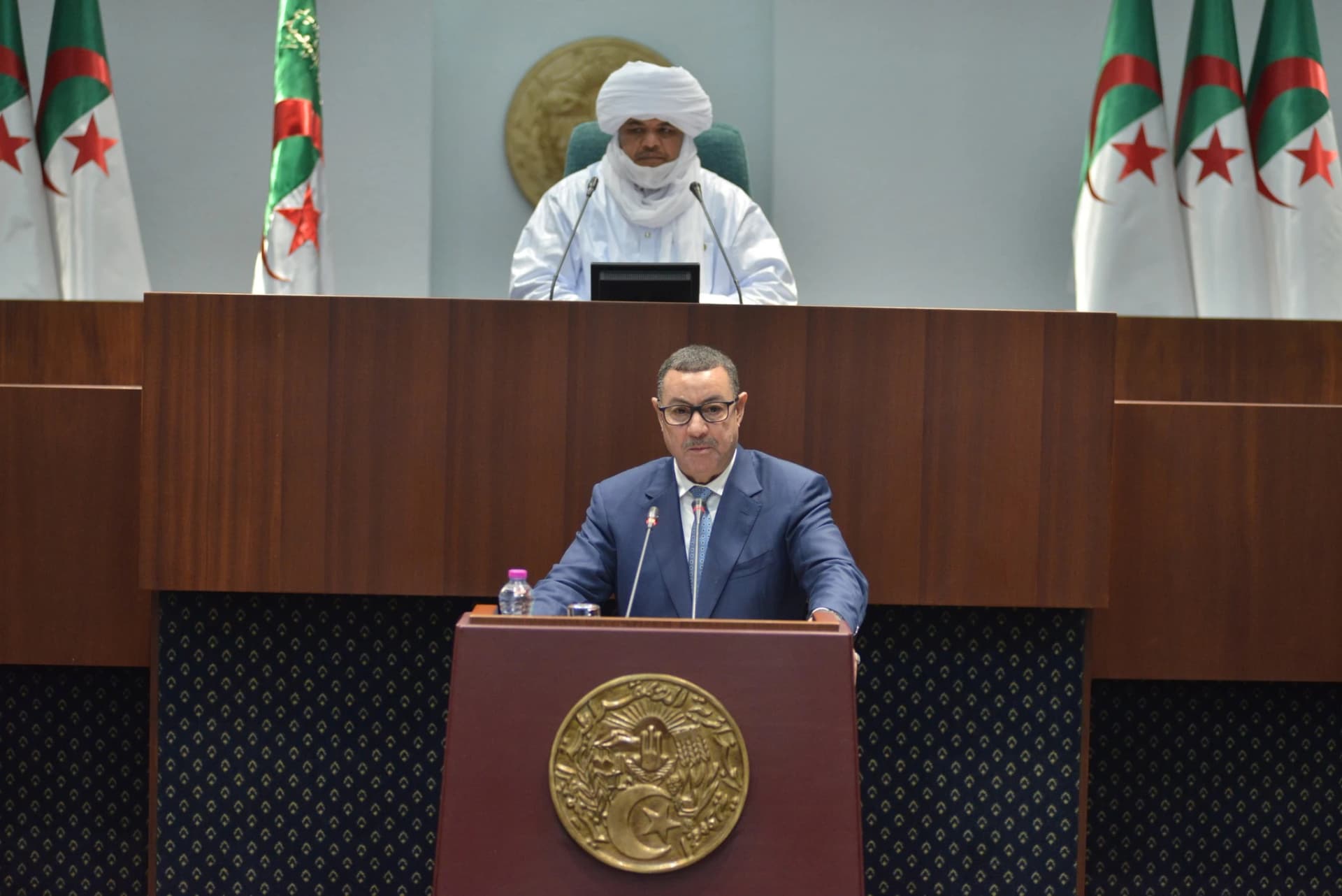 وزير الداخلية والجماعات المحلية والنقل