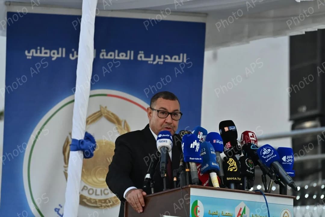 السيد سعيود يشرف على مراسم إحياء الذكرى ال64 لتأسيس الشرطة الجزائرية