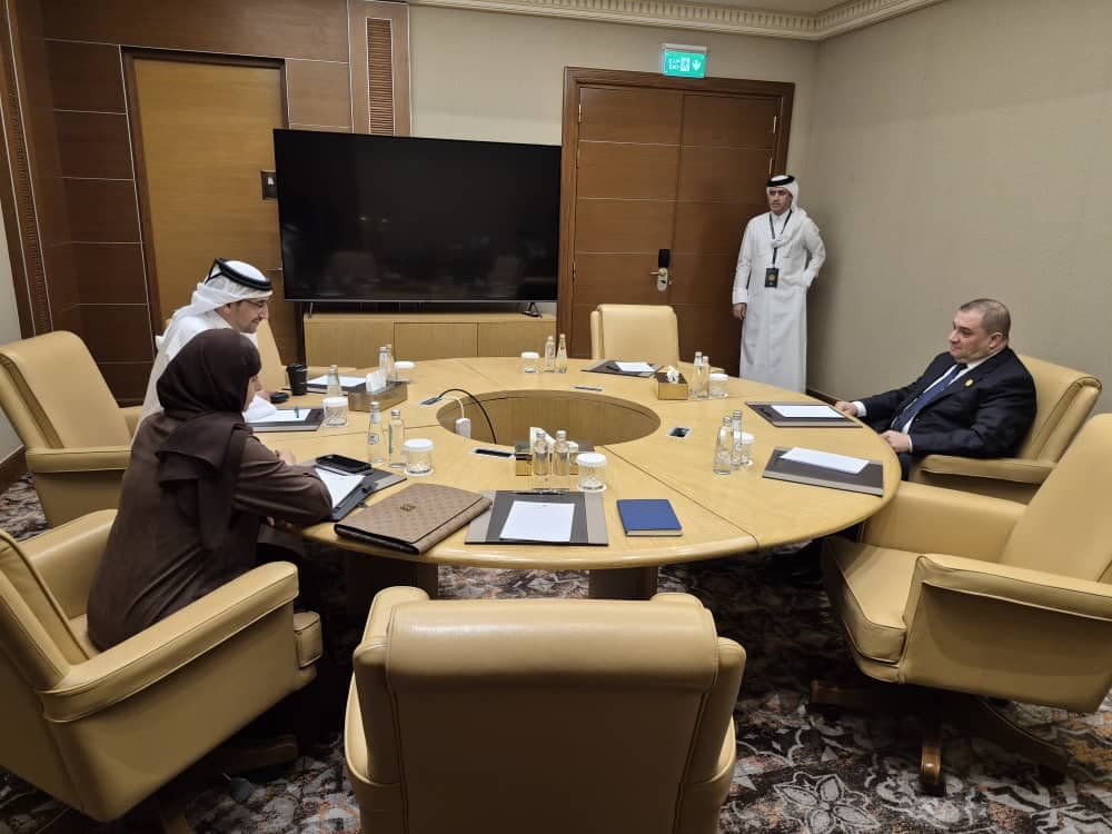 السيد بوجمعة يلتقي نظيره القطري