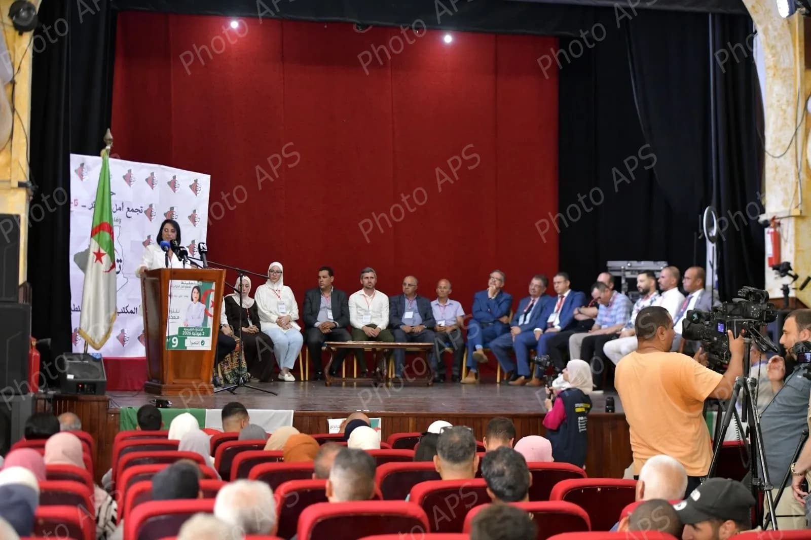 زرواطي تدعو من قسنطينة إلى اختيار الأنسب من بين المترشحين