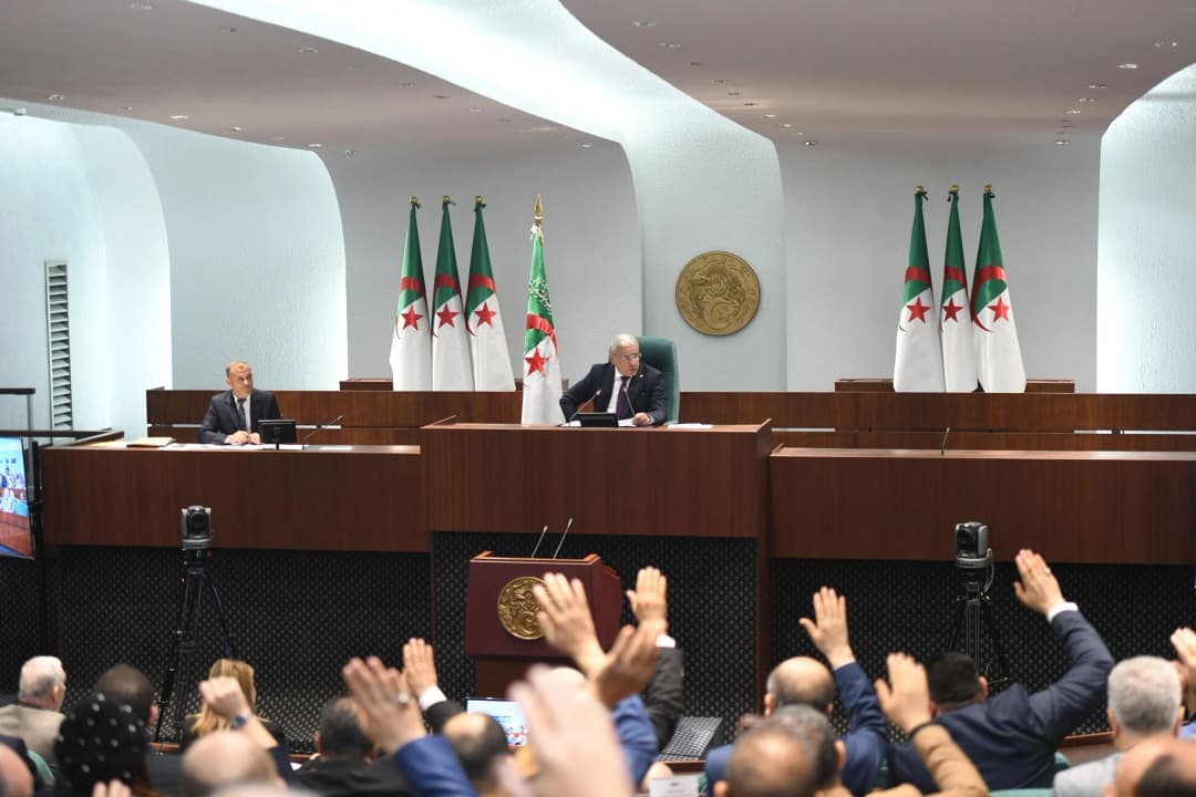 المصادقة بالأغلبية على مشروع القانون المتضمن تسوية الميزانية لسنة 2023