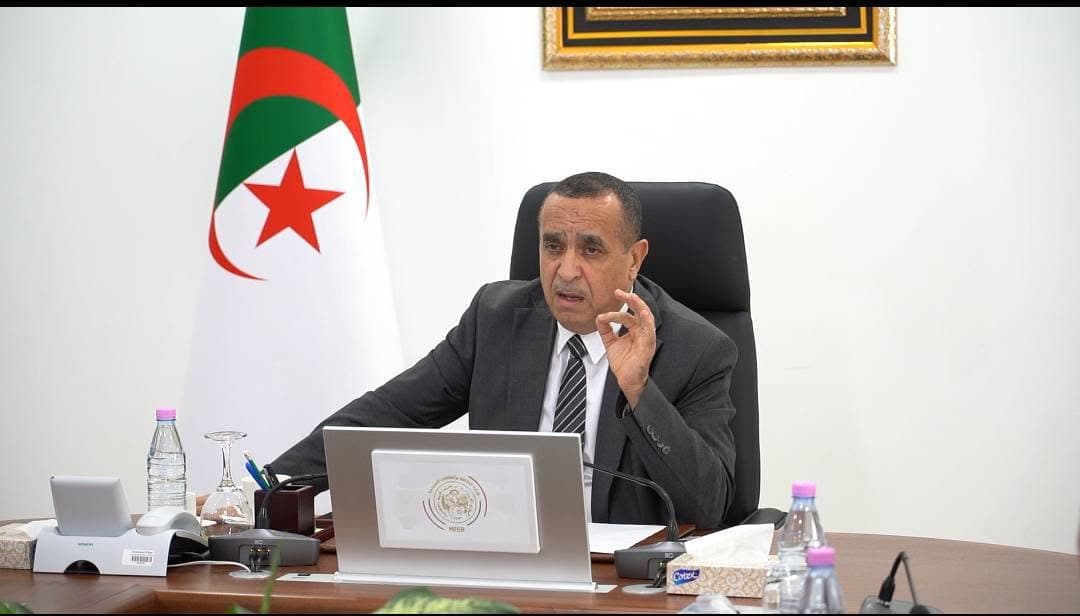 السيد عجال يؤكد على التحضير المحكم لتلبية الطلب المتزايد على الكهرباء