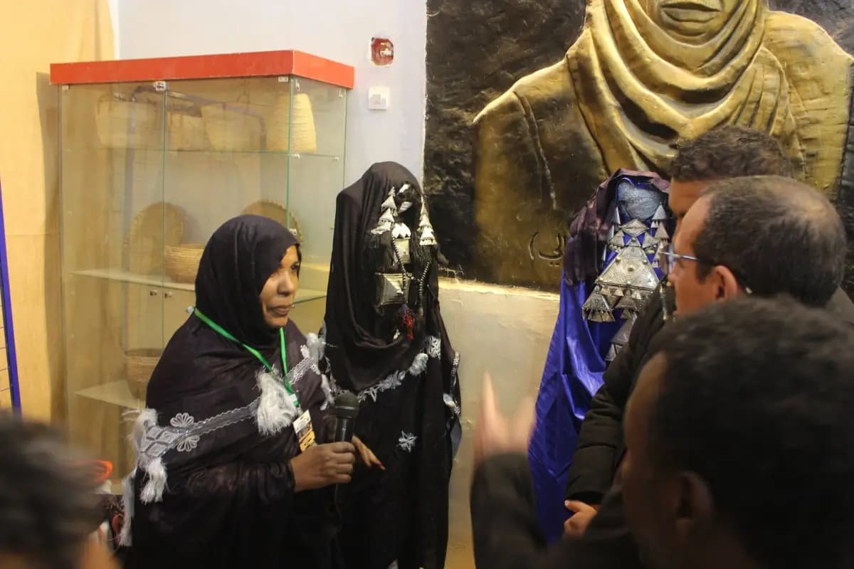 إيليزي: مشاركة أزيد من 60 عارضا في الصالون الجهوي للمرأة التارقية