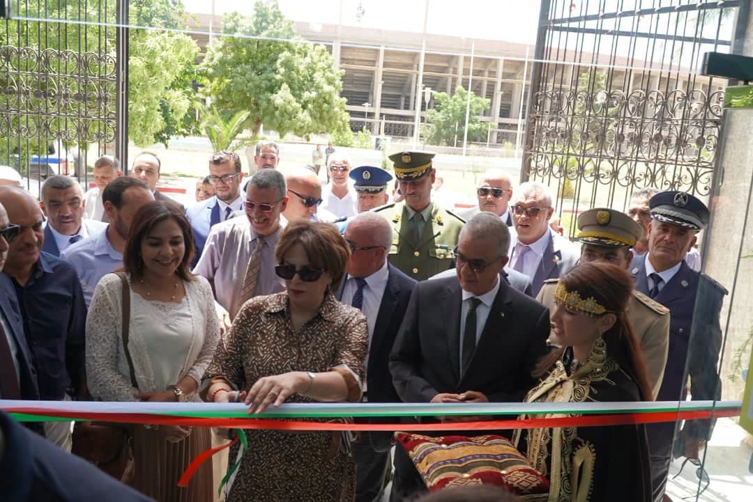 بن دودة تشرف على افتتاح قاعة عروض المسرح الجهوي وتعاين أشغال إعادة تأهيله