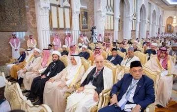 بلمهدي يشارك في حفل الاستقبال السنوي الذي أقامه ولي العهد السعودي